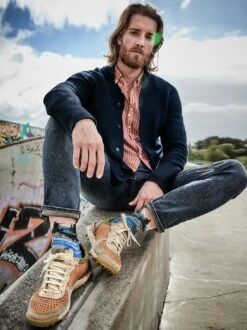 Graduiertes Hemd -Modekleidung Geschäft EC10 7457 DF 1