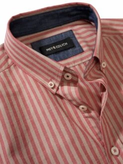 Graduiertes Hemd -Modekleidung Geschäft EC10 7457 DG