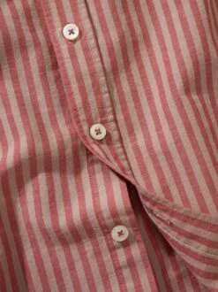 Graduiertes Hemd -Modekleidung Geschäft EC10 7457 DH