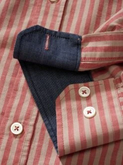 Graduiertes Hemd -Modekleidung Geschäft EC10 7457 DI 1