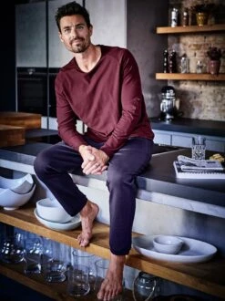 Sorglos-Schlafshirt -Modekleidung Geschäft EC22 7368 DF