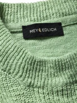 Üppiger Leinenpullover -Modekleidung Geschäft EC23 6000 DG