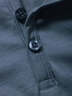 Ausdauer-Henley -Modekleidung Geschäft EC23 6341 DH