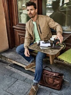 Reporter-Pullover -Modekleidung Geschäft EC23 6472 DF 1