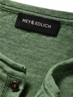 Gehaltvolles Leinenhenley -Modekleidung Geschäft EC23 6483 DG 1