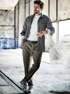 Turtleneck Longsleeve -Modekleidung Geschäft EC23 7058 DE