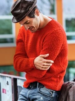 Arezzo-Pullover -Modekleidung Geschäft EC23 7950 DE