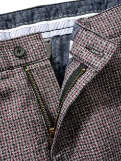 Sportwagen-Chino -Modekleidung Geschäft EC24 6004 DG