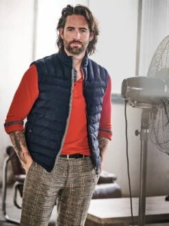 Weste Cifold -Modekleidung Geschäft EC24 6166 DF