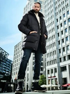 Königsklassen-Parka -Modekleidung Geschäft EC24 6180 DF