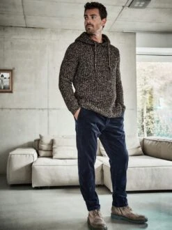 Geschichten-Cordchino -Modekleidung Geschäft EC24 6185 DF