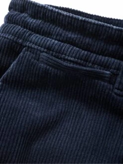 Geschichten-Cordchino -Modekleidung Geschäft EC24 6185 DH