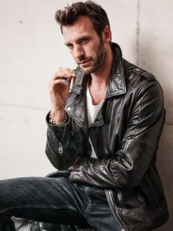 Mr. Brandos Lederjacke -Modekleidung Geschäft EC24 6301 DE 1