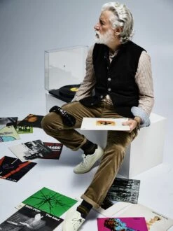 West End Weste -Modekleidung Geschäft EC24 6331 DF