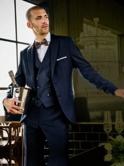 Ja-Wort-Weste -Modekleidung Geschäft EC24 6353 DF 1