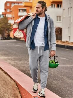 Walk-like-an-Egyptian-Jogger -Modekleidung Geschäft EC24 6400 DC 1