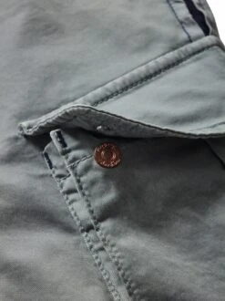 Valentinos Cargo -Modekleidung Geschäft EC24 6493 DI