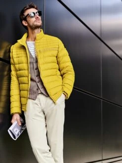 Ultraleichte Steppjacke -Modekleidung Geschäft EC24 6513 DF