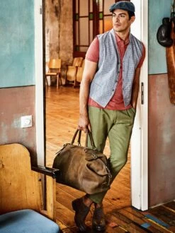 Weste Racoon -Modekleidung Geschäft EC24 6560 DC