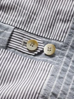 Weste Racoon -Modekleidung Geschäft EC24 6560 DI