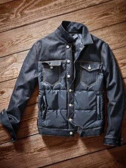 Test-bestanden-Jeansjacke -Modekleidung Geschäft EC24 6661 DE