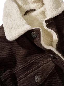 Souveräne Cordjacke -Modekleidung Geschäft EC24 6675 DG