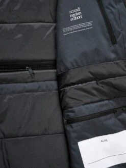 Mission Jacket -Modekleidung Geschäft EC24 6711 DJ 1