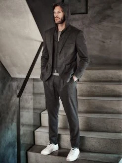 Undogmatische Anzughose -Modekleidung Geschäft EC24 6743 DF 1