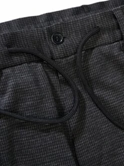 Undogmatische Anzughose -Modekleidung Geschäft EC24 6743 DH