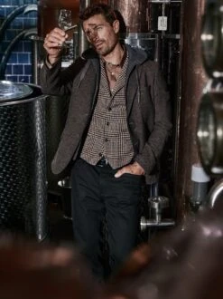 Sherlock-Weste -Modekleidung Geschäft EC24 6747 DF