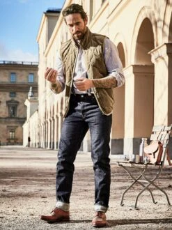 Zwiebelstepp-Cordweste -Modekleidung Geschäft EC24 6842 DF 1