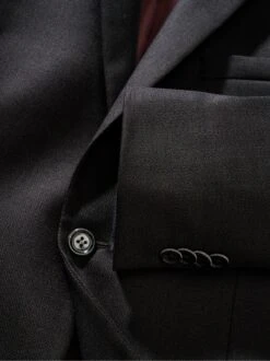 Große-Ganze-Anzugsakko -Modekleidung Geschäft EC24 6900 DJ