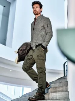 Freiheit-Anzugblouson -Modekleidung Geschäft EC24 6906 DE 1