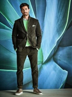 Futopia-Anzugsakko -Modekleidung Geschäft EC24 6971 DD 1