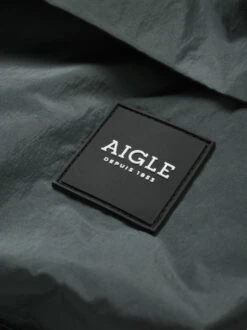 Weste Mout -Modekleidung Geschäft EC24 6981 DG