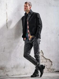 Ivory Jeans Trade -Modekleidung Geschäft EC24 7078 DB 1