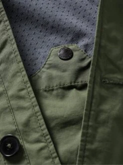 Wochenmarkt-Trench -Modekleidung Geschäft EC24 7277 DI 1