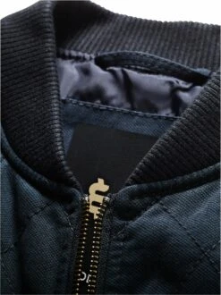 Kreative Weste -Modekleidung Geschäft EC24 7625 DH 1