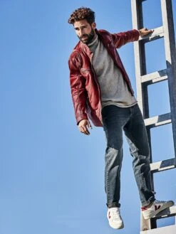 Die Rote Lederjacke -Modekleidung Geschäft EC24 7654 DF