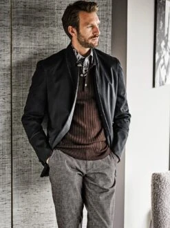 Bundfaltenhose 3.0 -Modekleidung Geschäft EC24 7828 DA 1