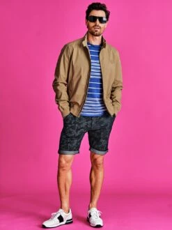 Hibiskus-Shorts -Modekleidung Geschäft EC24 7865 DE 1