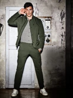 Gefährten-Sneaker -Modekleidung Geschäft EC25 6621 DF