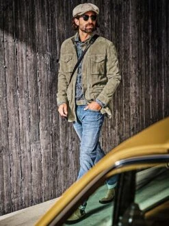 Chelsea Passau -Modekleidung Geschäft EC25 7501 DE 1