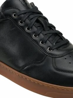 Ideen-Sneaker -Modekleidung Geschäft EC25 7836 DJ