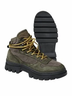 Bodenbetoner-Boot