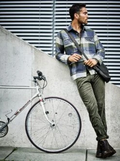 Auf-den-Punkt-Tasche -Modekleidung Geschäft EC29 6101 DC 1