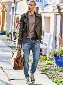 Geschichtensammler-Weekender -Modekleidung Geschäft EC29 6319 DF 1