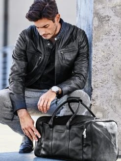 Weekender Columbia -Modekleidung Geschäft EC29 7050 DE