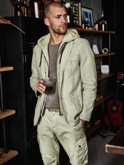 Weißstich-Gürtel -Modekleidung Geschäft EC29 7164 DC