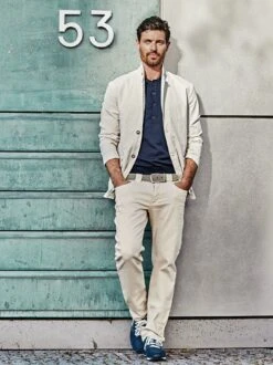 Weißstich-Gürtel -Modekleidung Geschäft EC29 7164 DE